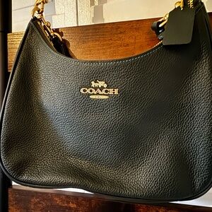 Coach Pebbled Leather Swinger Shoulder/Crossbody Bag – Forest Green